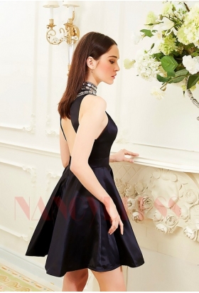 robe cocktail noire courte