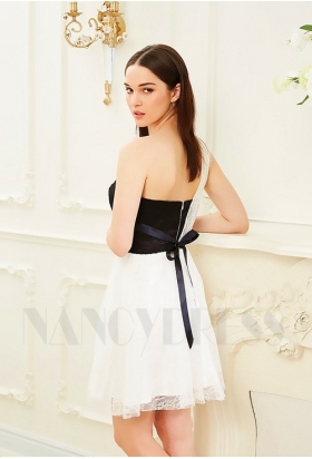 robe de cocktail blanc Lace et noire courte