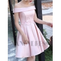 Robe cocktail rose courte