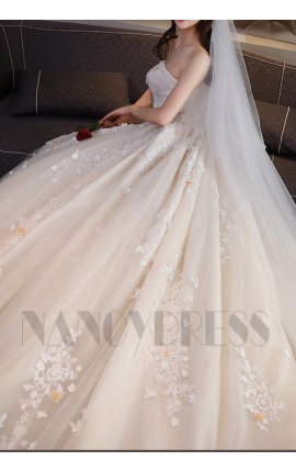 robe de mariée champagne pâle