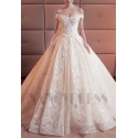 robe de mariée chic champagne pâle