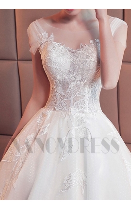 robe de mariée manches courtes