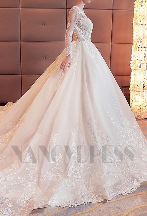 robe de mariée manche longue dos nu