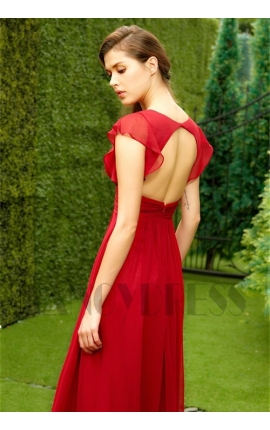 robe de cocktail rouge avec manches