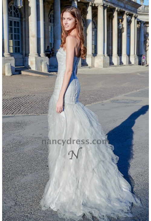 Robe de mariée bustier jupe froufrou en tulle