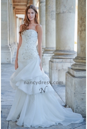 Robe de mariage pas cher bustier brodé