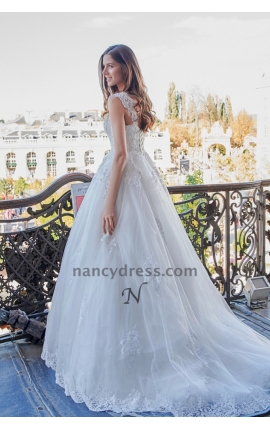 Robe de mariage blanche bretelles avec petite traîne